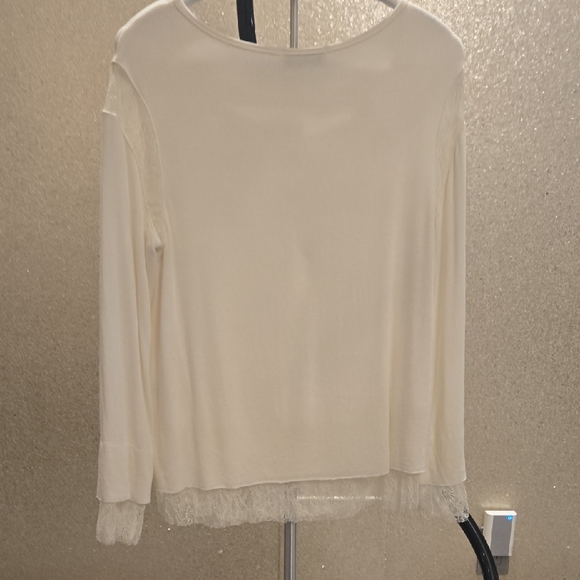 Cream Long Sleeve Top With Lace Detail - Picture 4 of 4